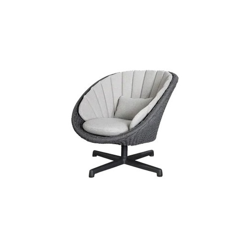 Peacock lounge chair w/swivel aluminium base